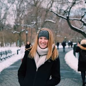 Meet your Posher, Aly